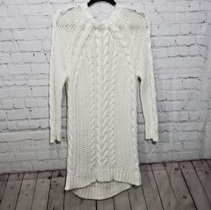 Women Zara Cable Knit Sweater on Poshmark